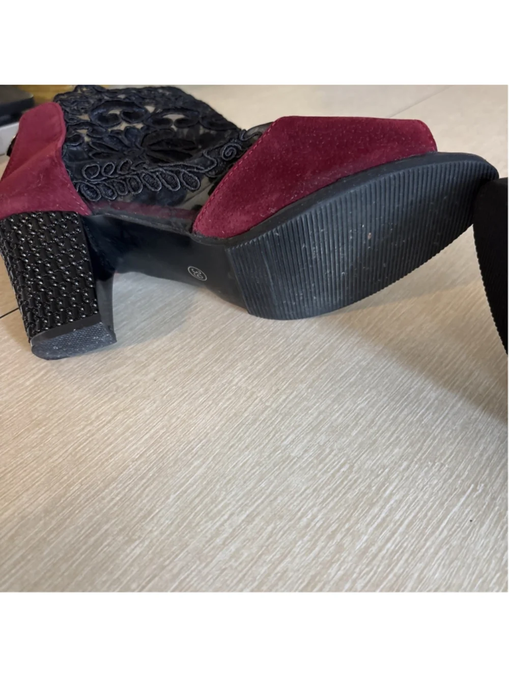 Burgundy Black Lace Ankle Boots Peep Toe Block Heel Women 39(8-8.5) 1190